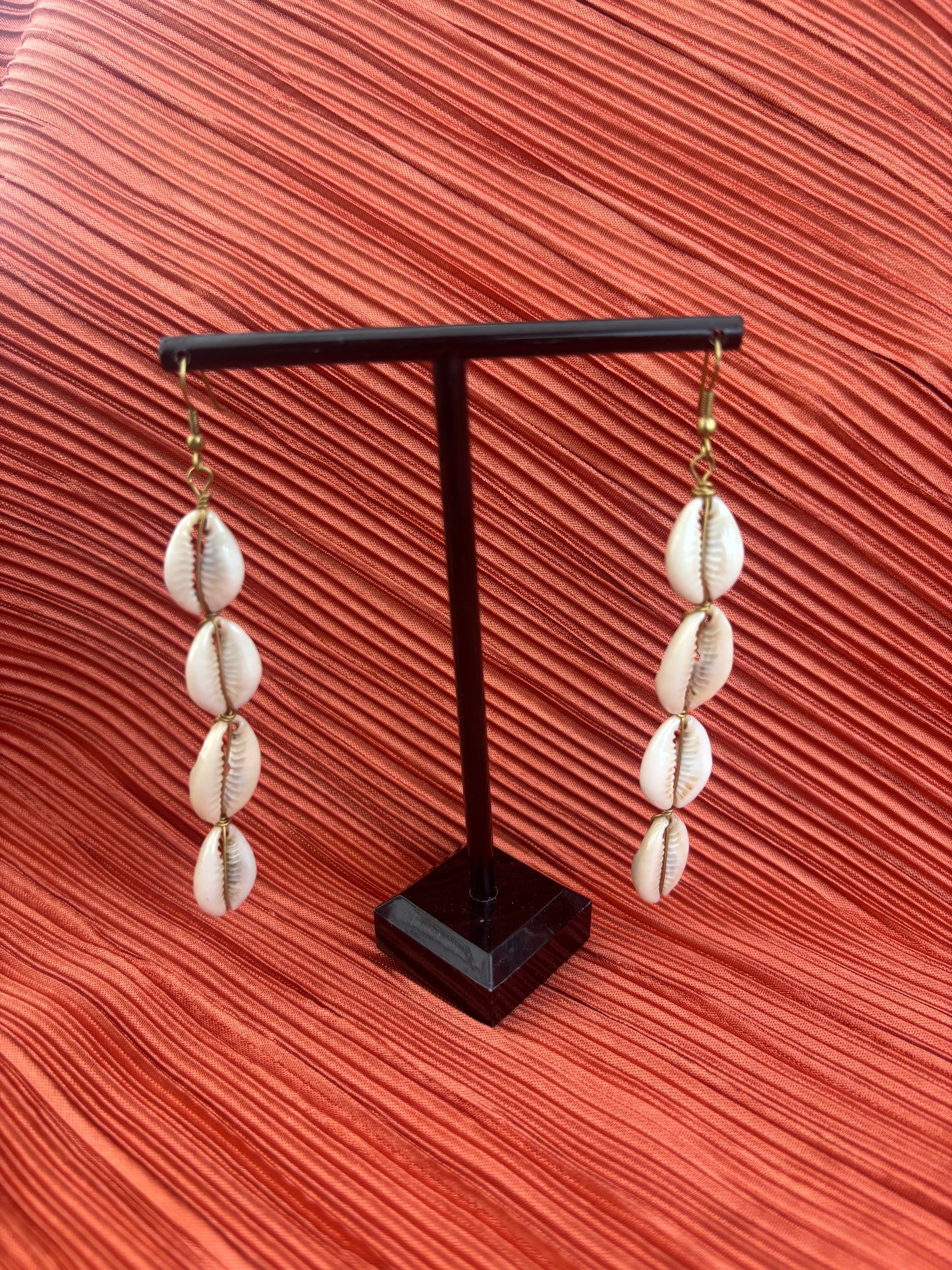 Minimal Cowrie Drips Earrings