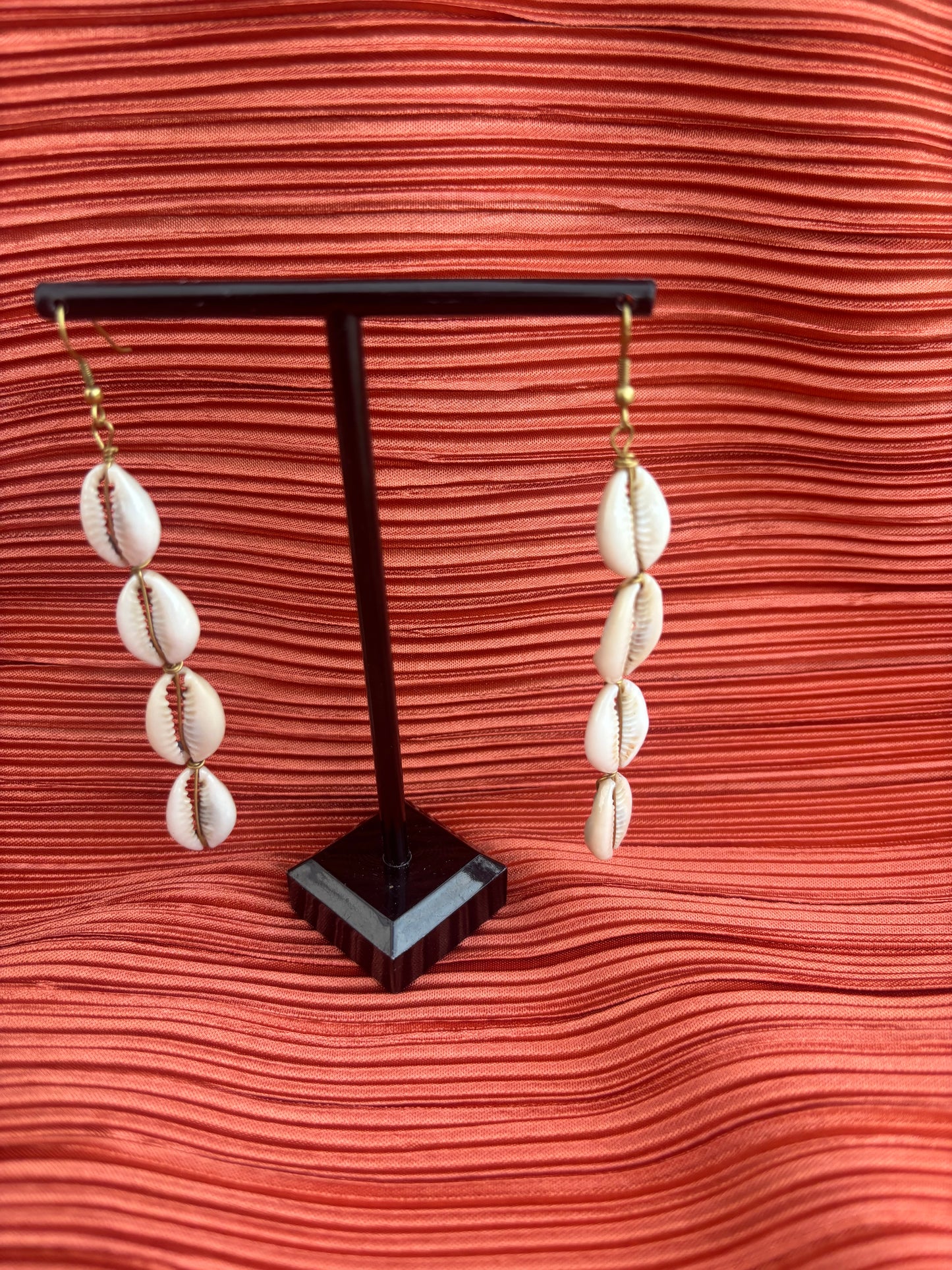 Minimal Cowrie Drips Earrings