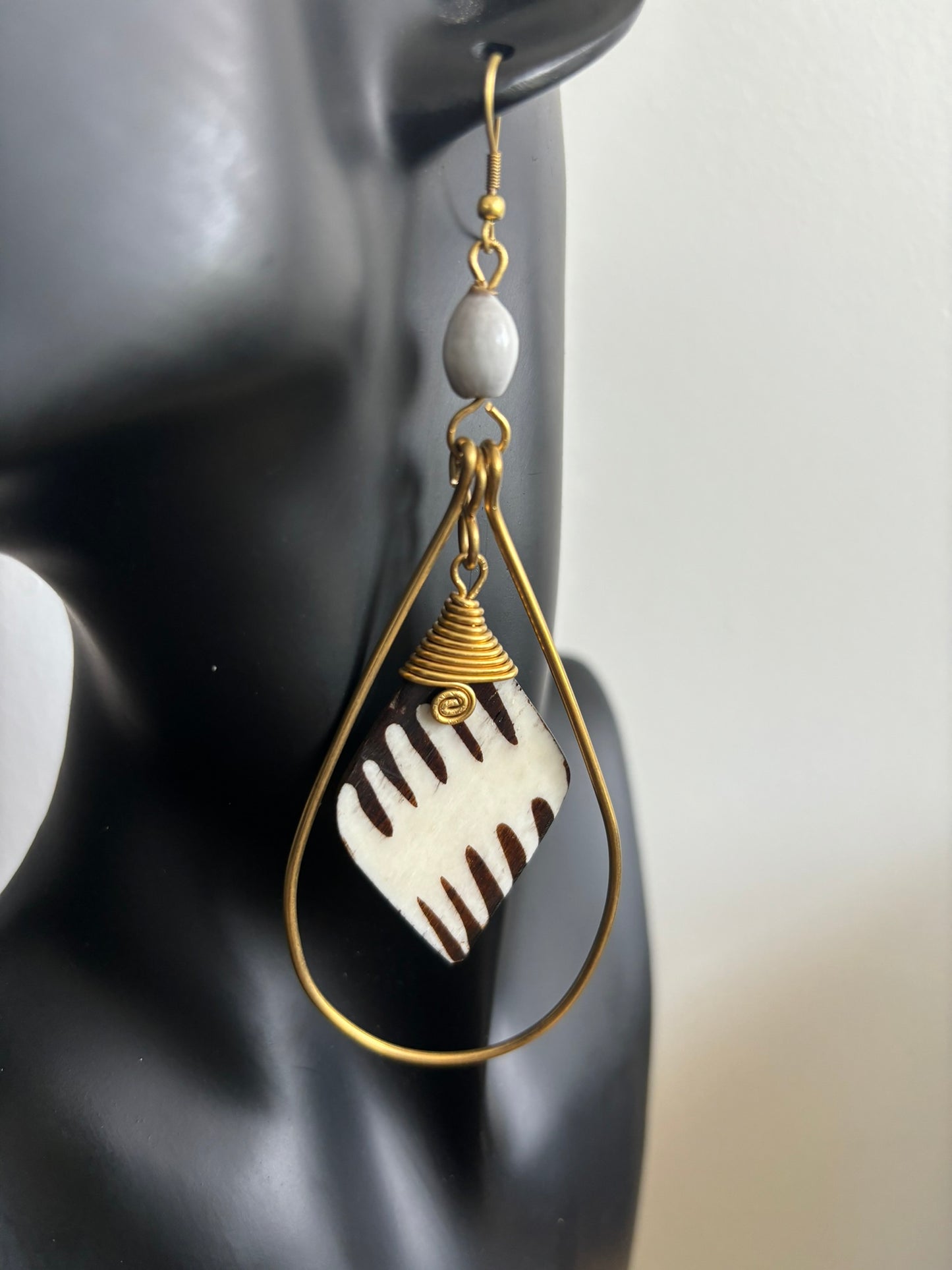 Pundamilia Earrings