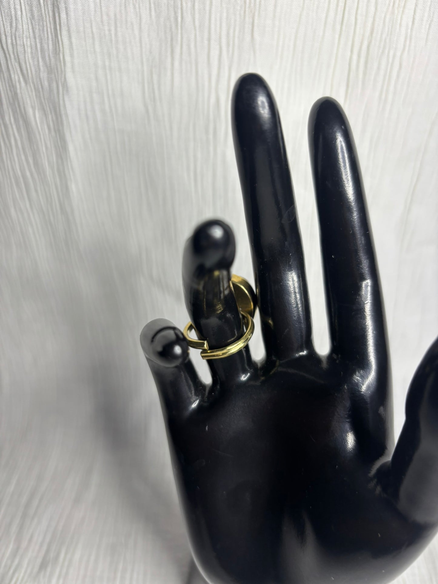 Single Cowrie Shell Ring - Waves of Legacy