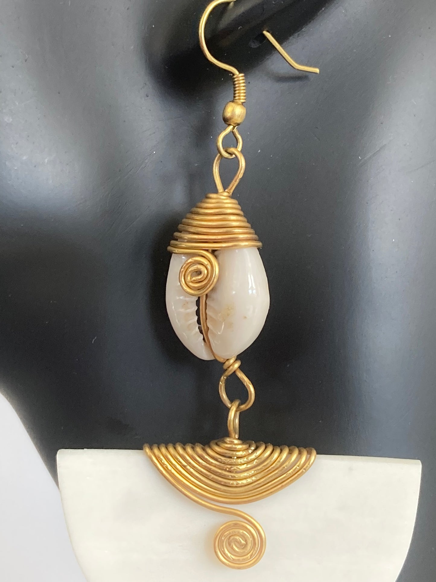 White Earrings with Cowrie