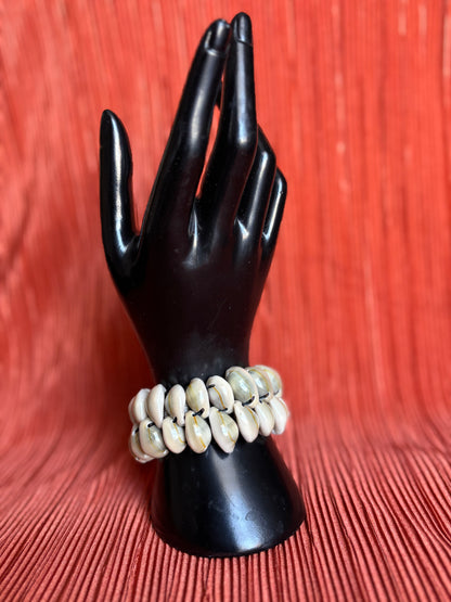 Pendo Cowrie Cuff
