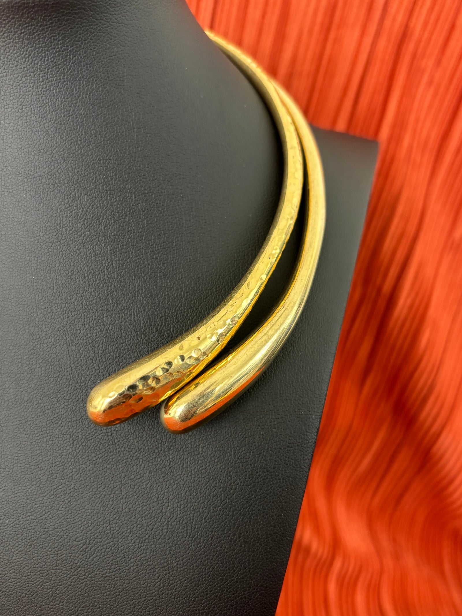 Classic Smooth Gold Choker Necklace