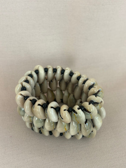 Pendo Tripple Cowrie Cuff