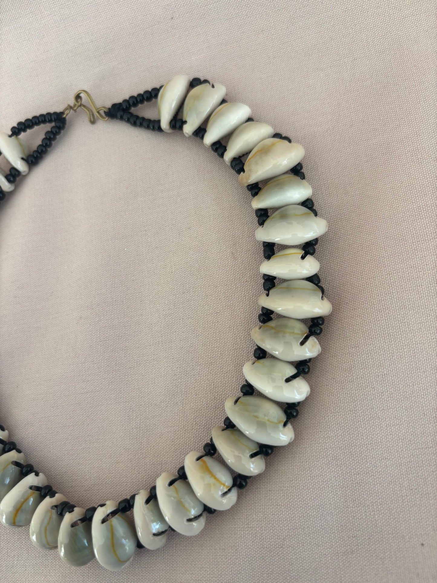 Maji Minimal Cowrie Necklace
