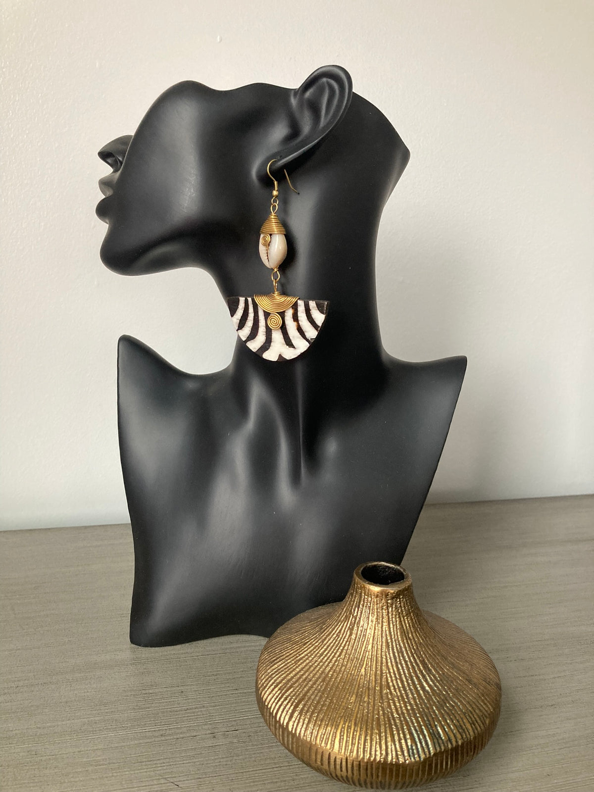 Serene Spiral Zebra Earrings