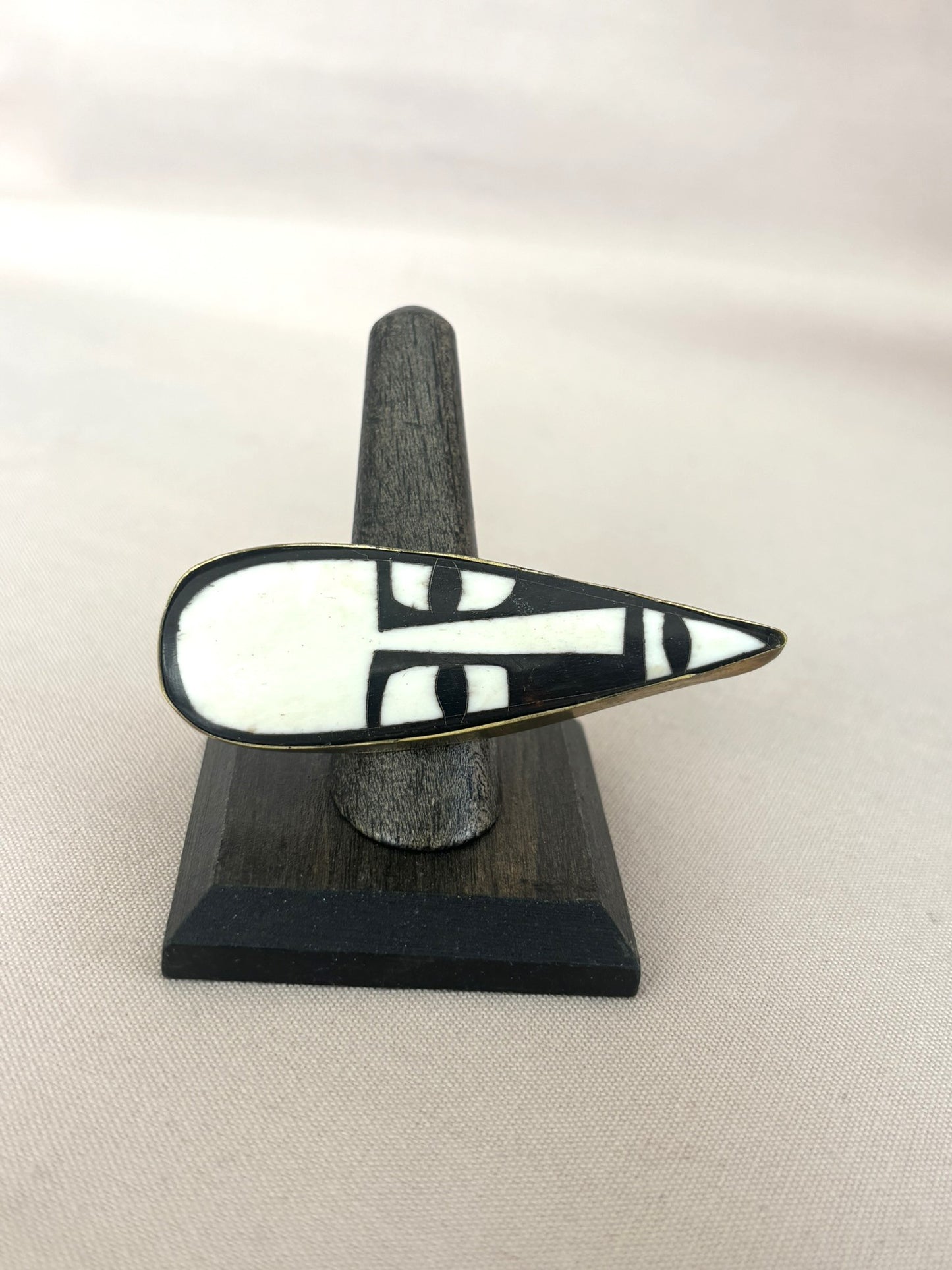 Bone Mask Statement Horizontal Ring