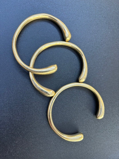 Open Curve Brass Bracelet