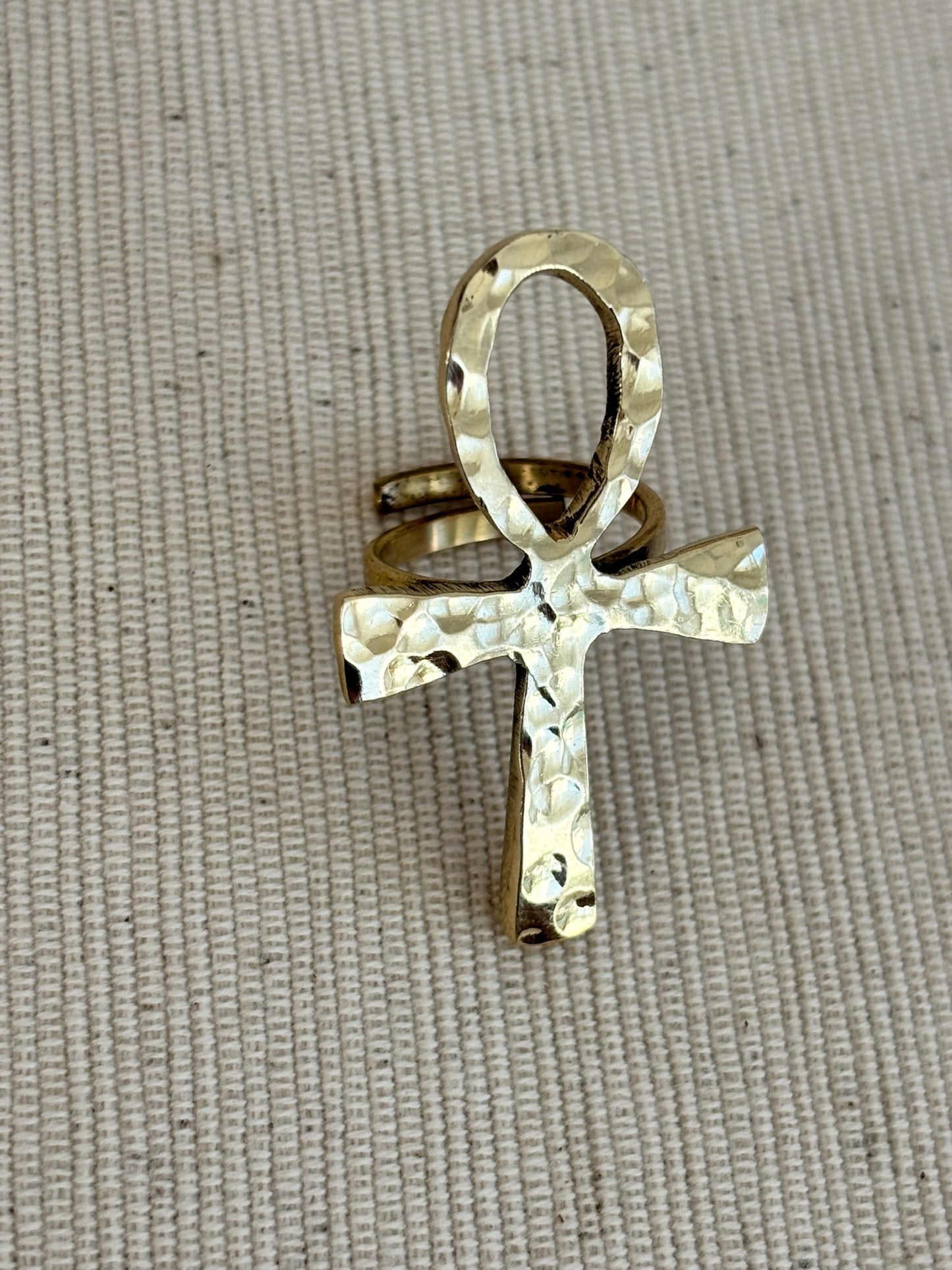 The Hammered Ankh Ring