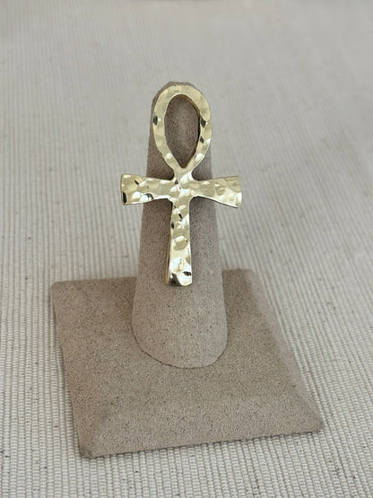 The Hammered Ankh Ring