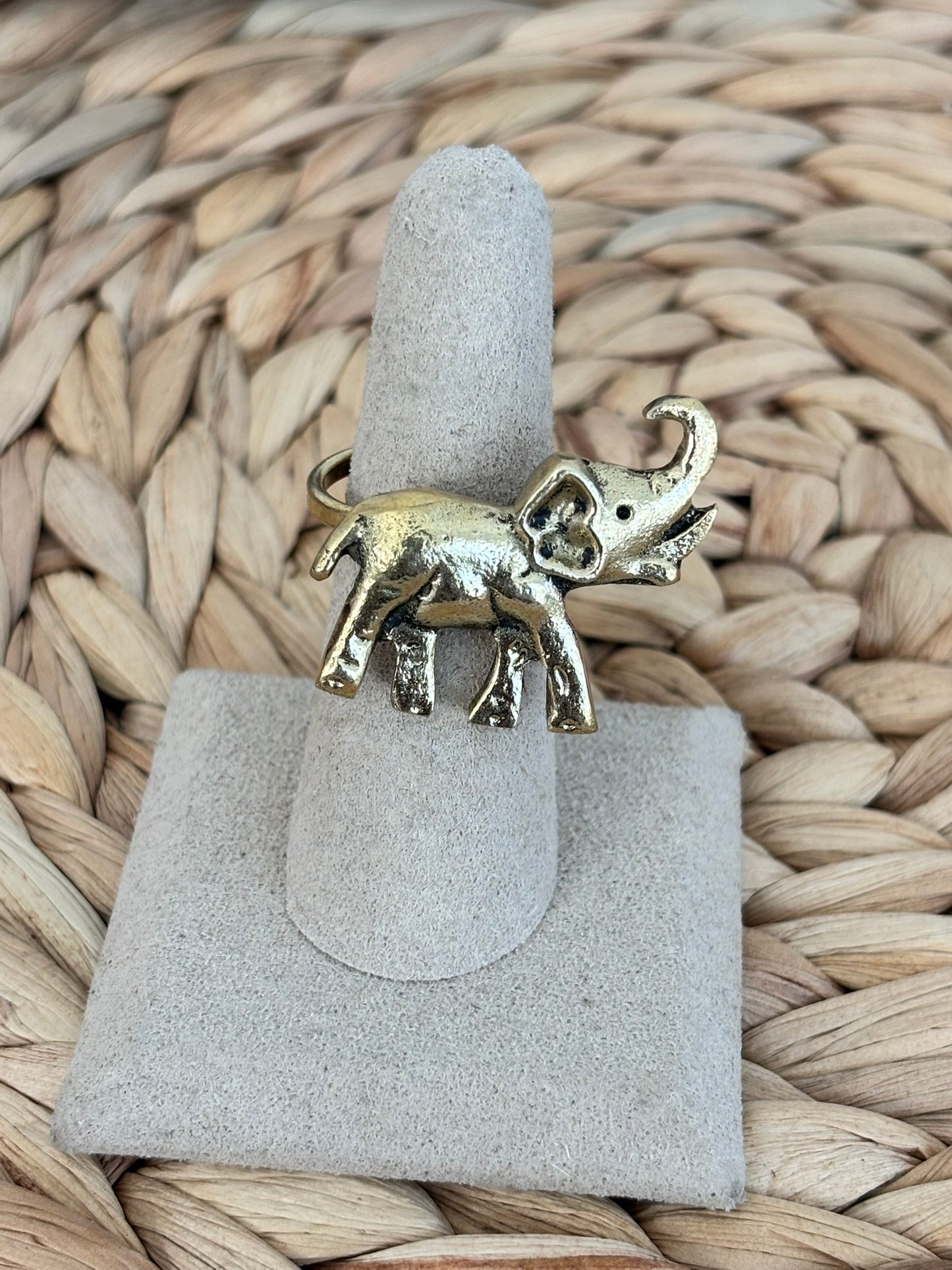 Tembo Ring 🐘