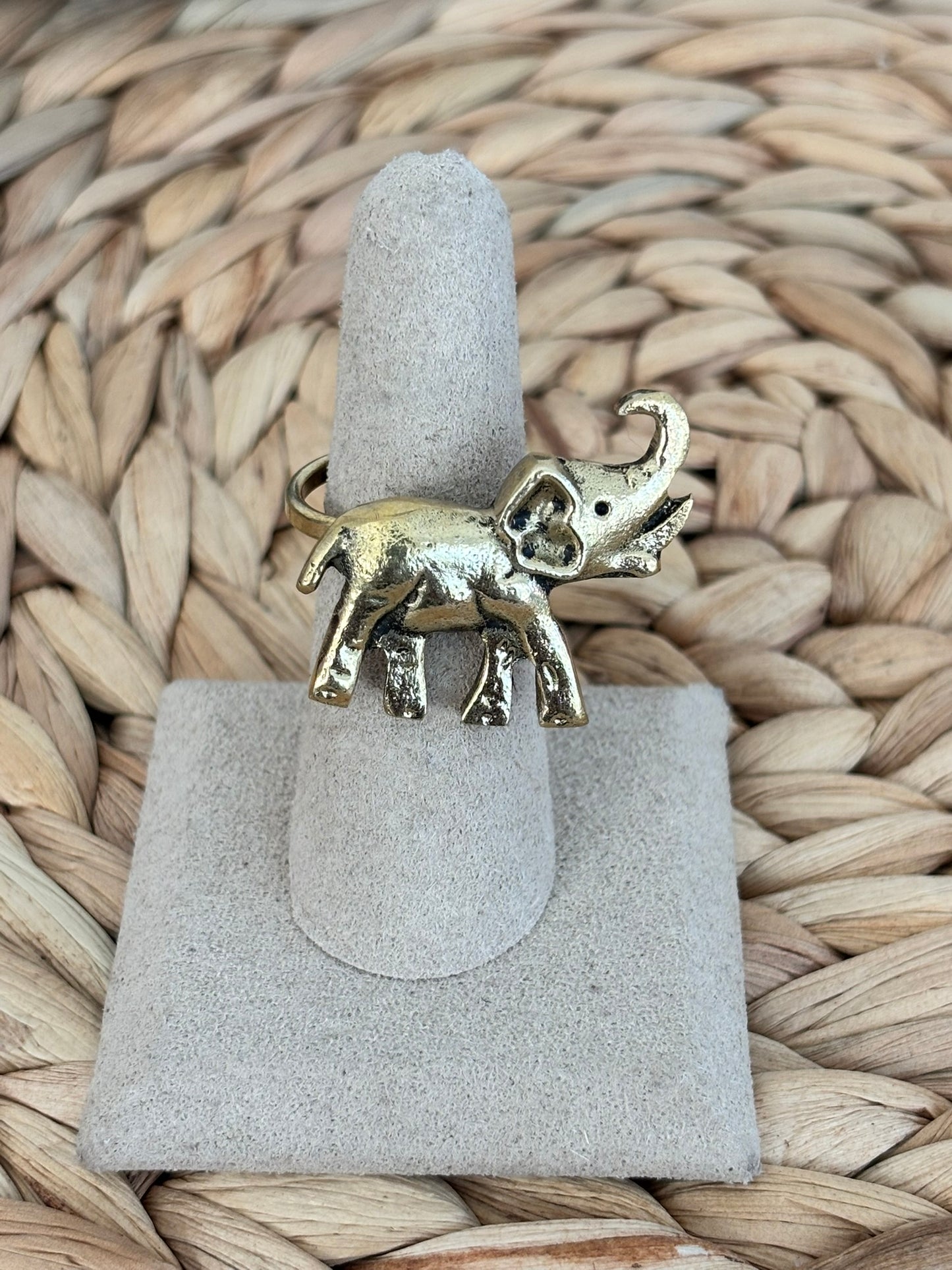 Tembo Ring 🐘