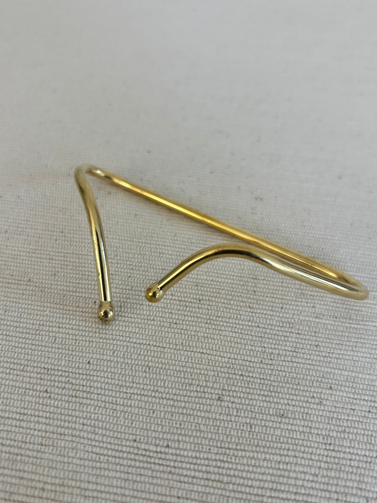 Tulia Brass Palm Cuff