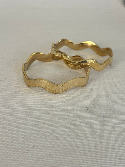 Wavy Unisex Brass Bracelet
