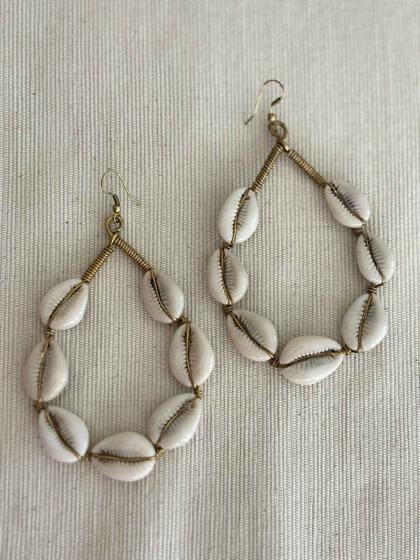 Malkia Hoop Cowrie Shell Earrings- Large