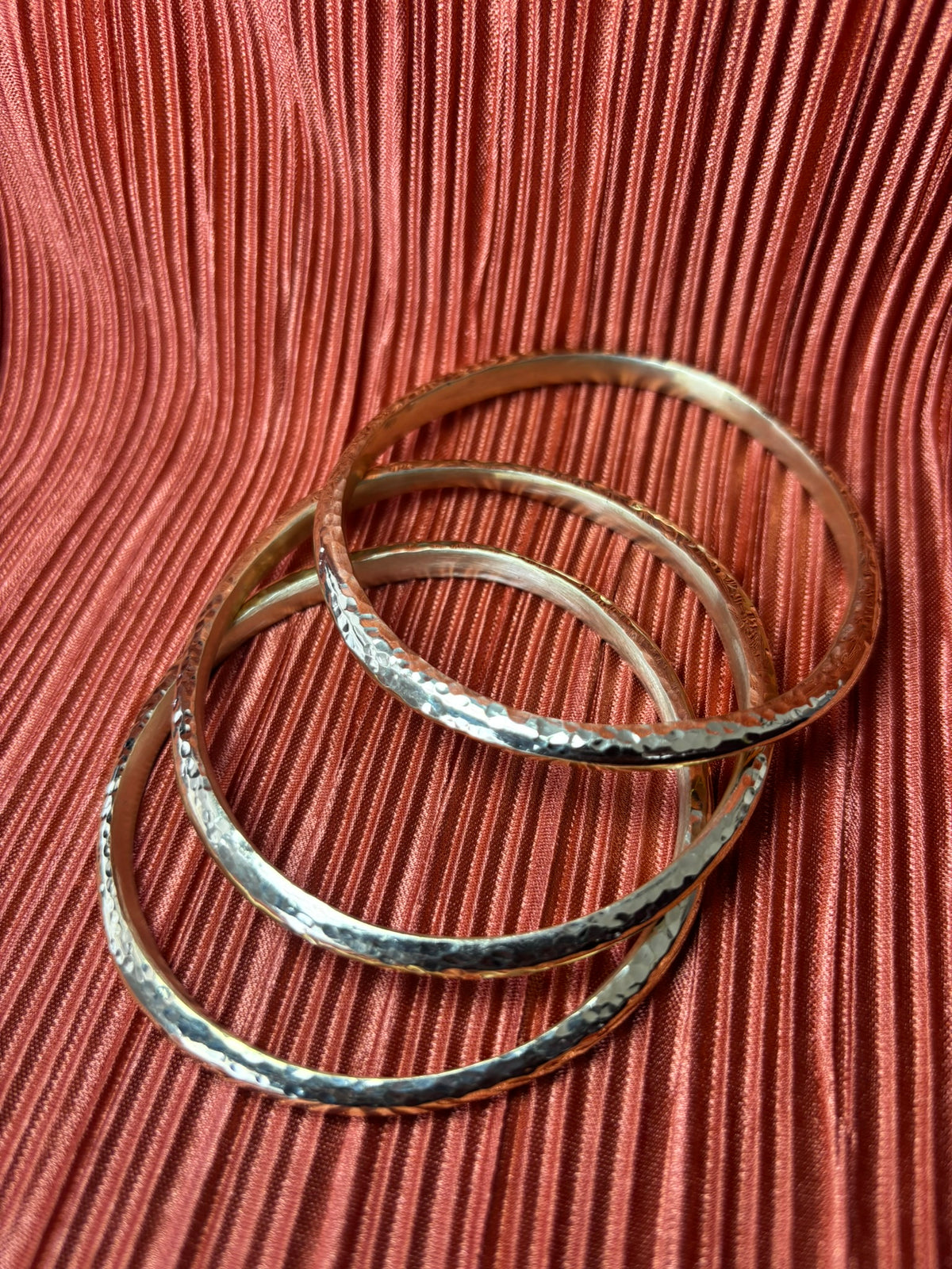 Hammered Wavy Round Brass Bracelet