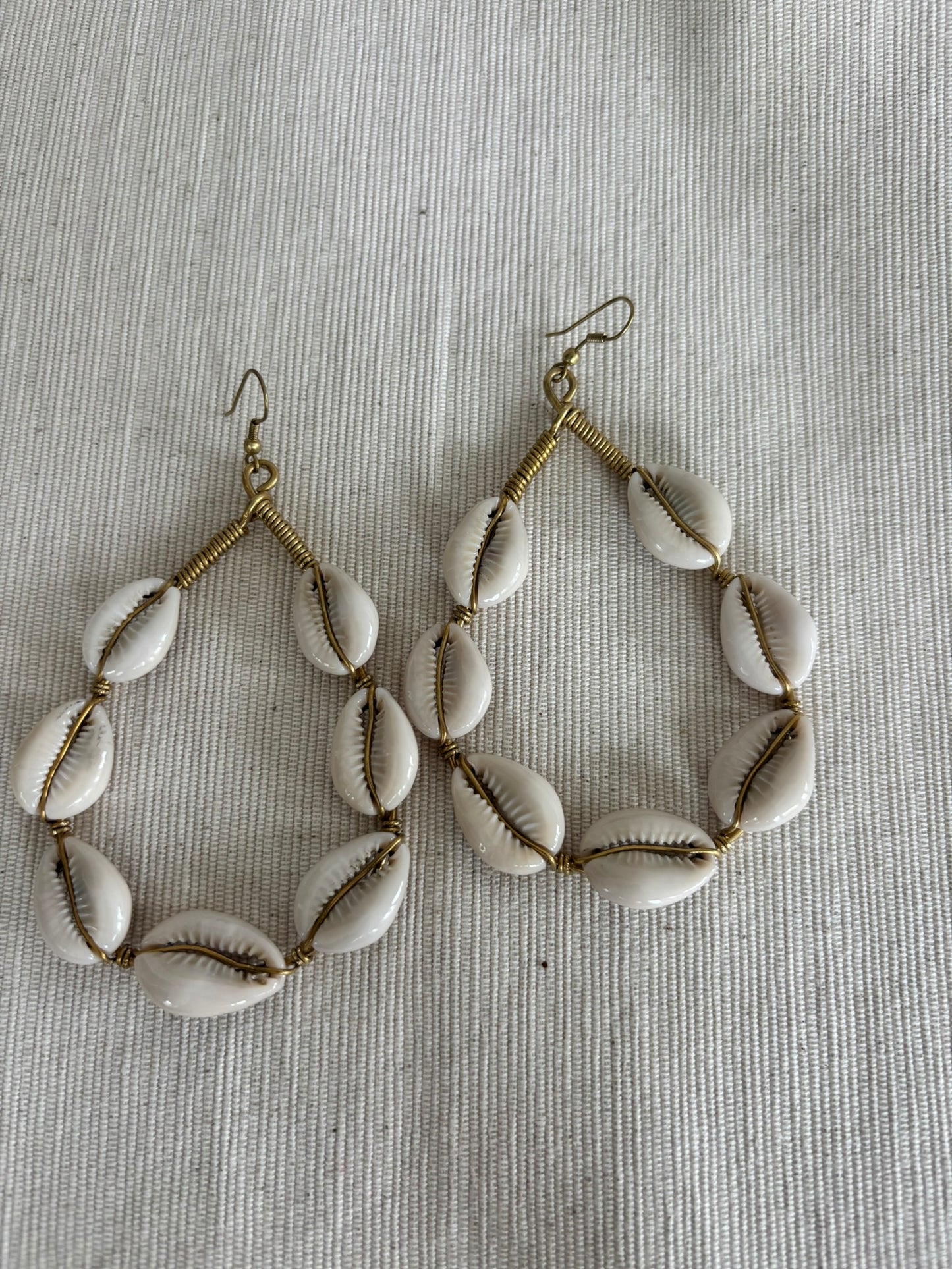 Malkia Hoop Cowrie Shell Earrings- Large