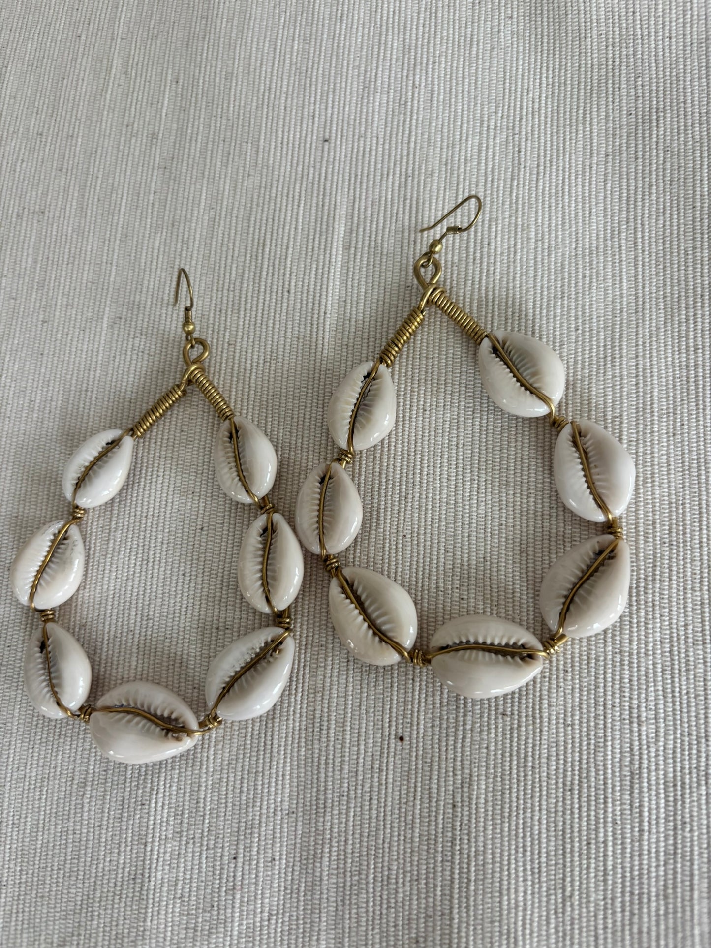 Malkia Hoop Cowrie Shell Earrings- Large