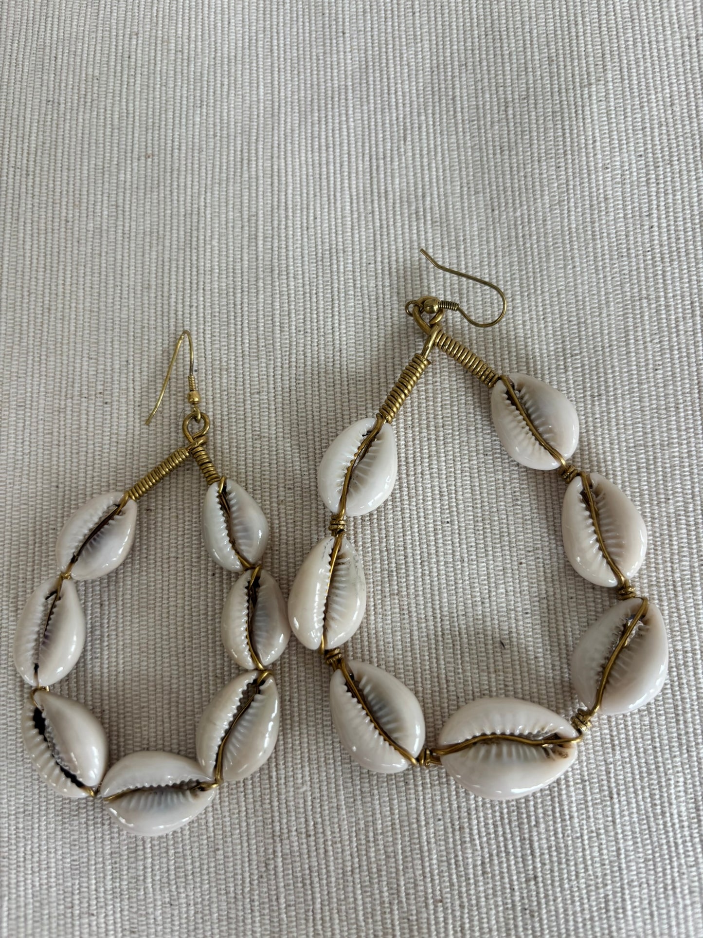 Malkia Hoop Cowrie Shell Earrings- Large