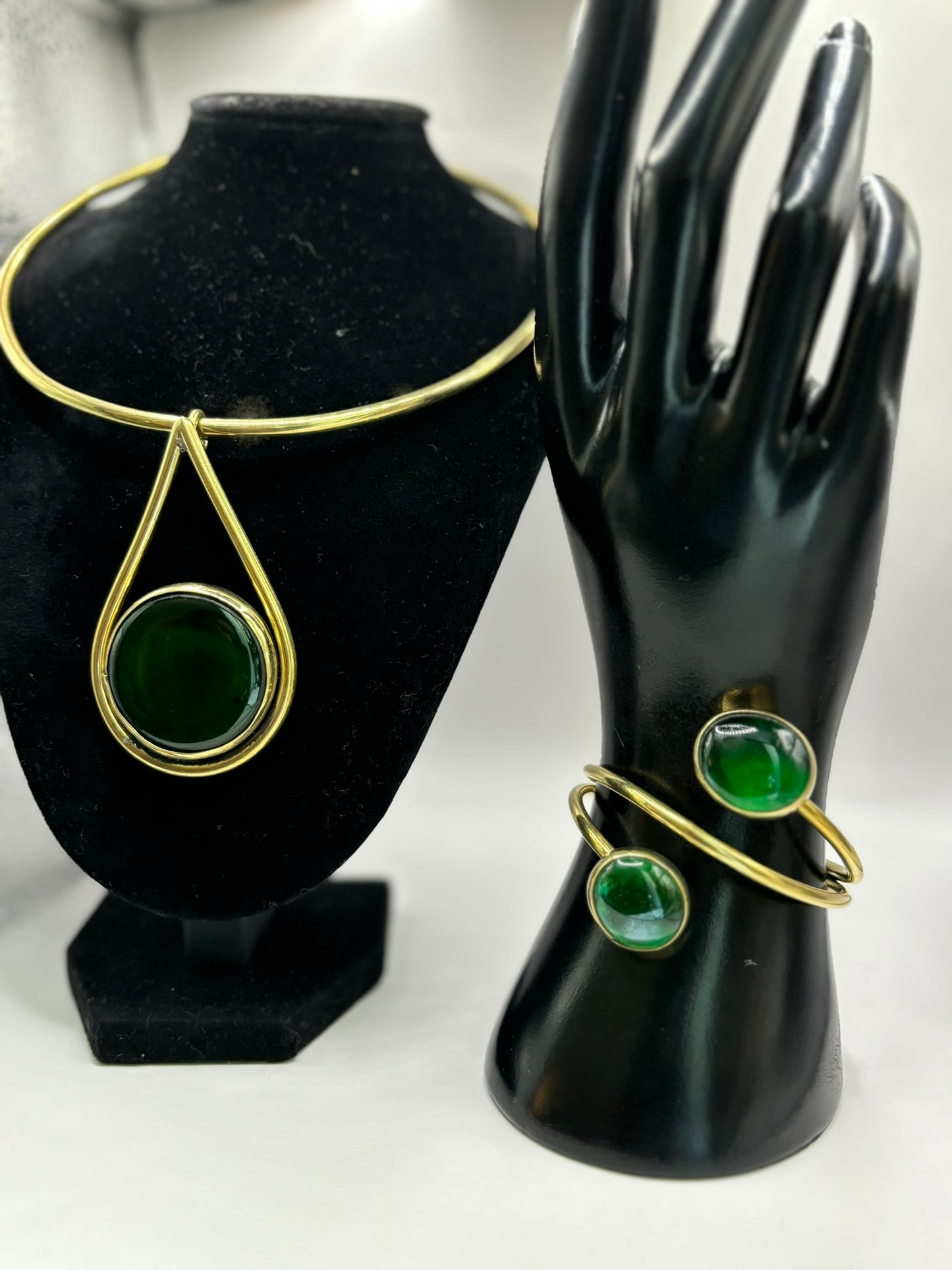 Green Handmade Brass Choker Necklace & Bracelet Set