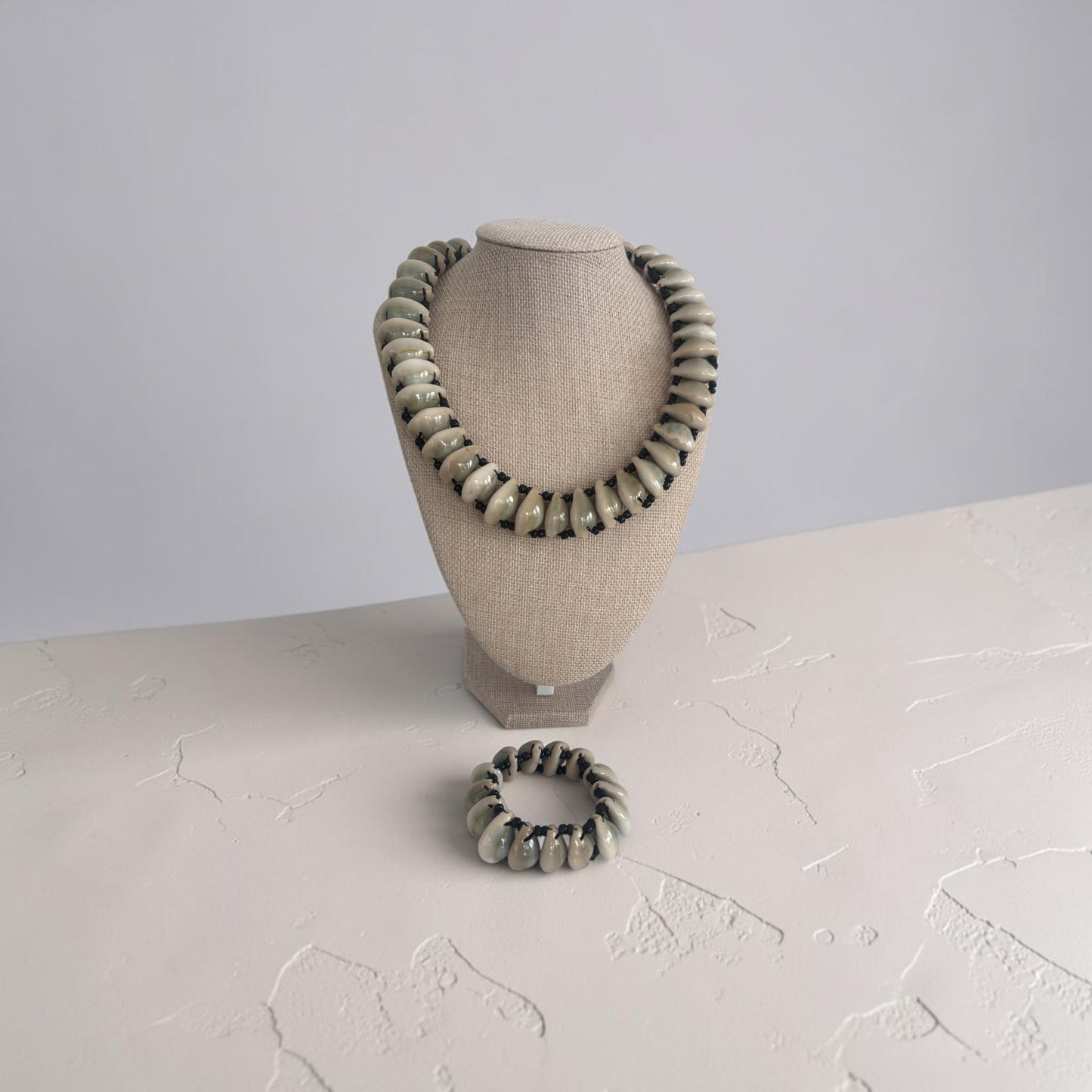 The Single Cowrie Bracelet and Necklace Set